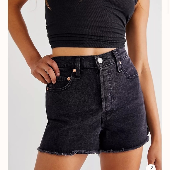 Levi's Black Jean Shorts for Women - Picture 2 of 12
